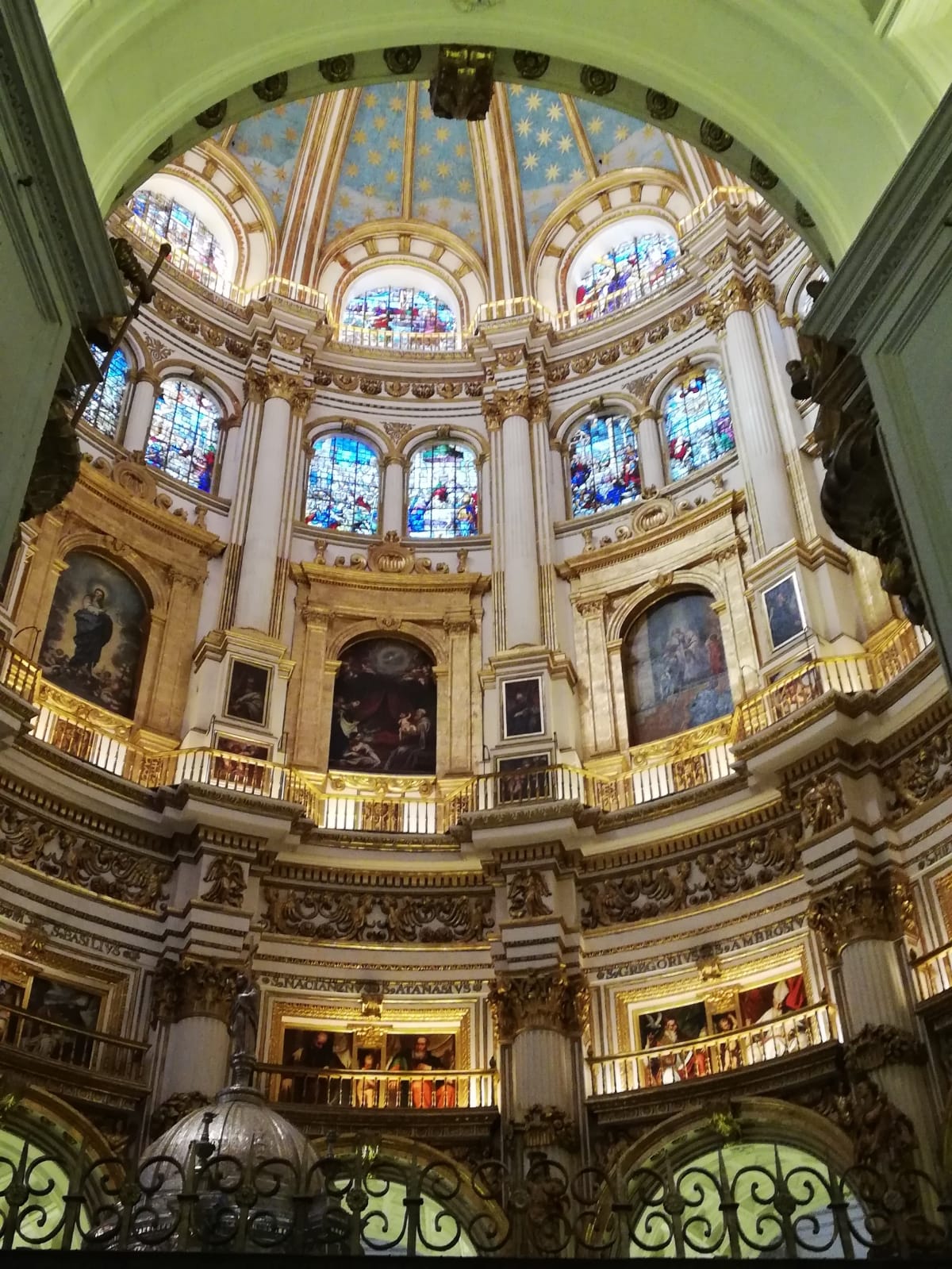 Granada Travel Guide