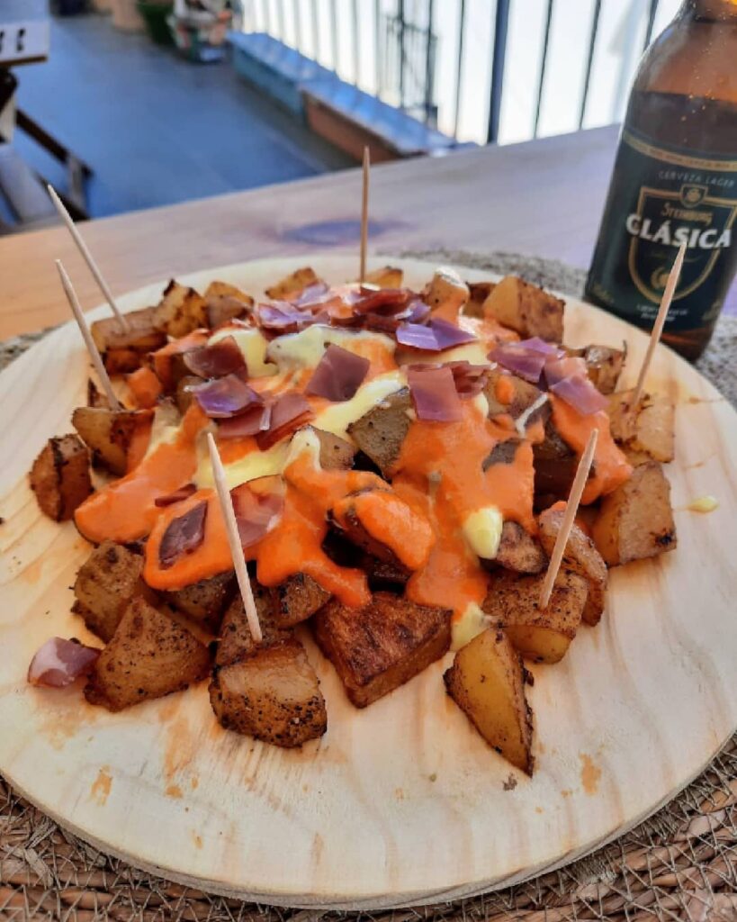 Patatas Bravas İspanya'nın soslu patates kızartması tarifi Mutfaktan Sofraya